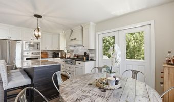 89 SUMMER PLACE Ln, Arley, AL 35541