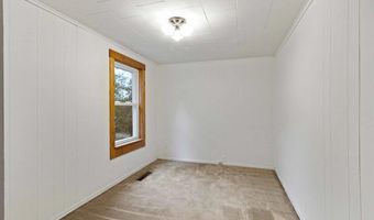 149 S Pine St, Adams, WI 53910