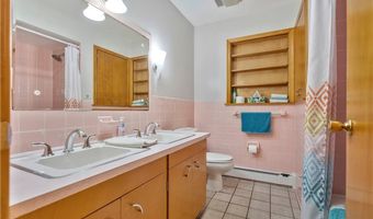 300 Homeworth Rd, Alliance, OH 44601