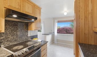 3630 CIRCLE Dr, Albany, OR 97322