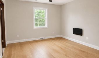 1354 MOYER Rd, Annapolis, MD 21403