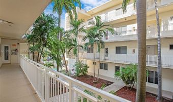 10001 W Bay Harbor Dr 208, Bay Harbor Islands, FL 33154