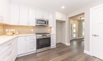 2971 Daleview Dr, Ann Arbor, MI 48105