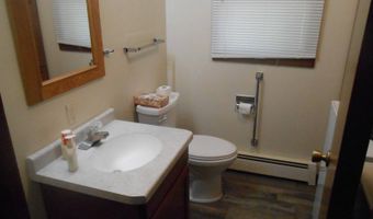 303 S 2nd Ln, Abbotsford, WI 54405