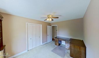 512 Raymond Dr, Arapahoe, NC 28510