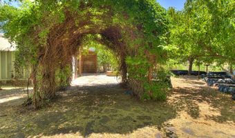 1928 W Idaho St, Chickasha, OK 73018