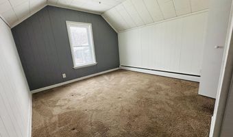 313 S 7th Ave, Alpena, MI 49707