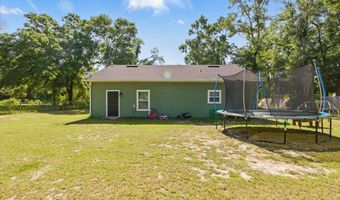 1180 Hough St, Bell, FL 32619