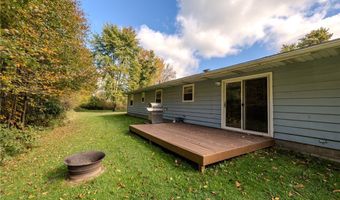 1945 Dadeyville Rd, Austinburg, OH 44010