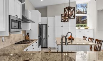 112 LAKEN Ln, Orlando, FL 32804