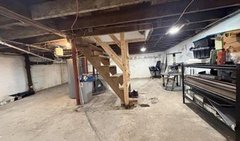 72 Boothby St, Augusta, ME 04330