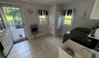 12096 Baumhart Rd, Amherst, OH 44001