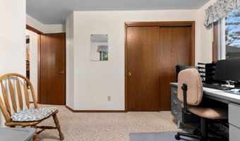 W5825 CTY RD O, Appleton, WI 54913