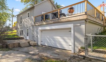 1014 Greene St, Adel, IA 50003