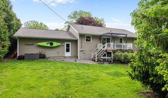 1433 W ROSELAWN Dr, Appleton, WI 54914