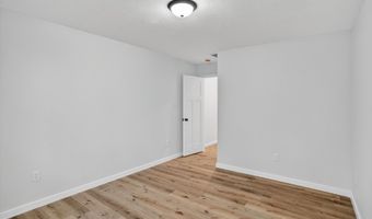 100 Northview Ter, Ash Grove, MO 65604