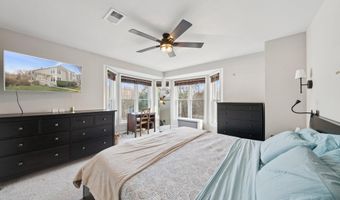 7307 CASTLEBERG Ct, Alexandria, VA 22315