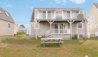 120 Ocean Ave, Wells, ME 04090