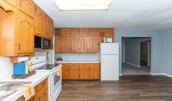 103 N Missouri St, Adrian, MO 64720