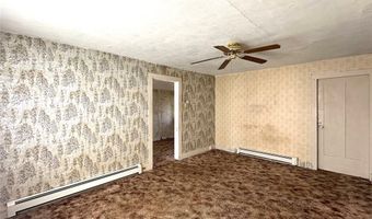 61 Mechanic St, Angelica, NY 14709