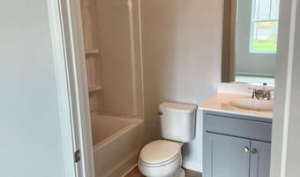 821 York, Acworth, GA 30102
