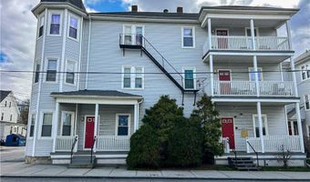 176 RAILROAD St, Lincoln, RI 02838