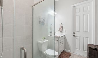 17040 Serengeti Cir, Alva, FL 33920