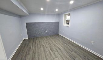 4813 LAWRENCE St, Alexandria, VA 22309