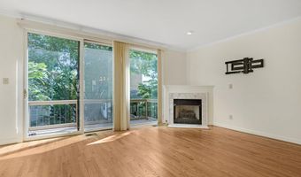 1975 N ADAMS St, Arlington, VA 22201