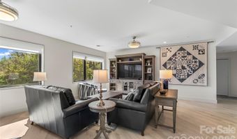 68 Craven St 312, Asheville, NC 28806