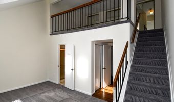 5175 KING CHARLES Way, Bethesda, MD 20814