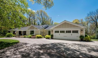 266 Pettis Ave NE, Ada, MI 49301