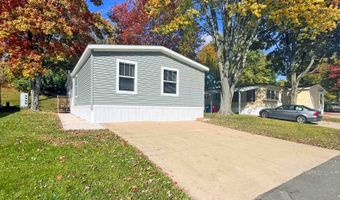7055 Quarry Rd 201, Amherst, OH 44001