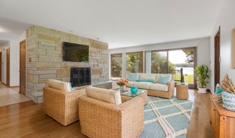 39081 N Sheridan Rd, Antioch, IL 60002