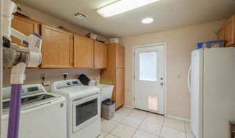 14975 S OAKMONT Dr, Arizona City, AZ 85123