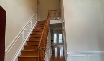 2907 DUMAS St, Alexandria, VA 22306