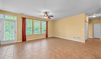 16 Christie Ct 16, Algonquin, IL 60102