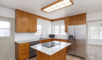 285 W Pine St, Elko, NV 89801