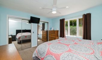 1 Lee Ann Dr, Johnston, RI 02919