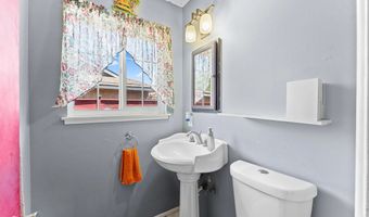 240 Ledgewood Ln, San Diego, CA 92114