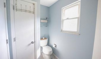 1429 Tahoe Valley Ct, Ballwin, MO 63021