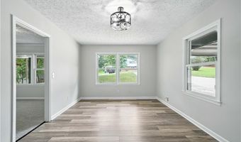 115 Dixie Ln, Ball Ground, GA 30107