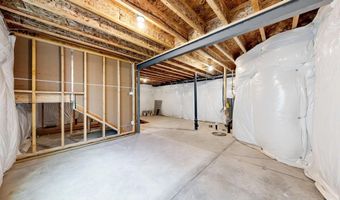 228 E 4th St, Berthoud, CO 80513