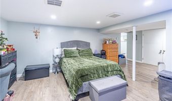 6 Jacksonia Dr, North Providence, RI 02911