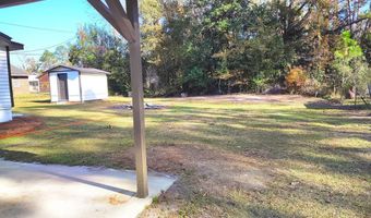 336 Brobston St, Baxley, GA 31513