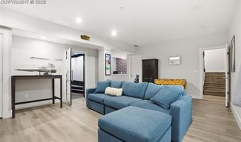 7163 S Shady Grove Ct, Aurora, CO 80016