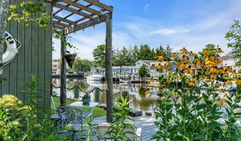 65 N Island Rd, Bayville, NJ 08721