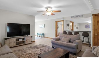 633 Cottonwood Cir, Ashland, NE 68003