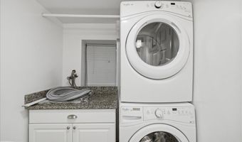 4825 28TH St S A, Arlington, VA 22206