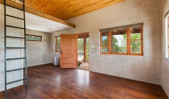 27 Spanish Peaks, Arroyo Hondo, NM 87513